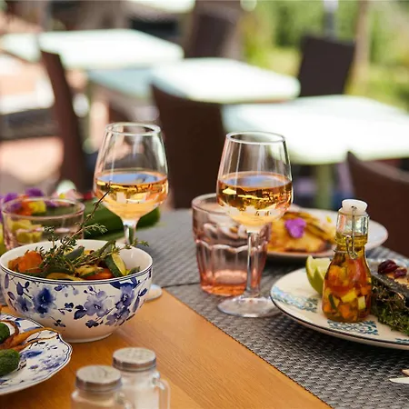 Ibis Thalassa Hotel 3*