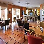Hotell Ibis Thalassa Hyères