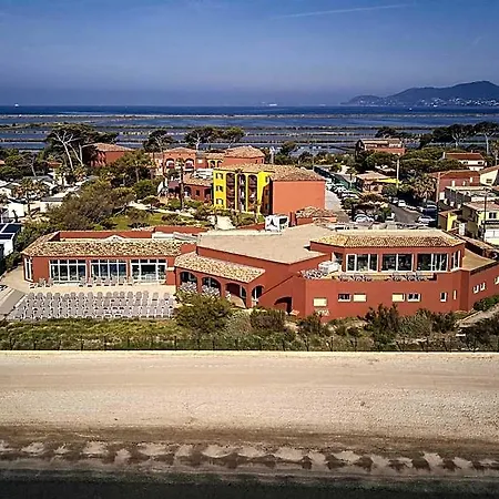 Ibis Thalassa 3*