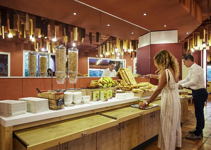 Ibis Thalassa 3*